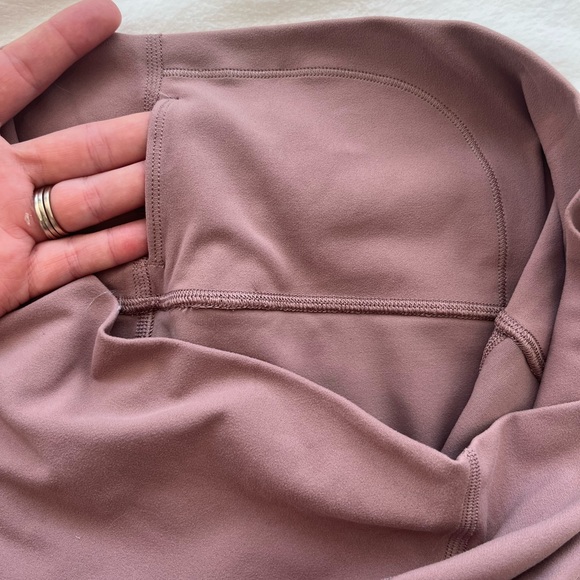 SIZE 12 LULULEMON ALIGNS - Picture 8 of 10